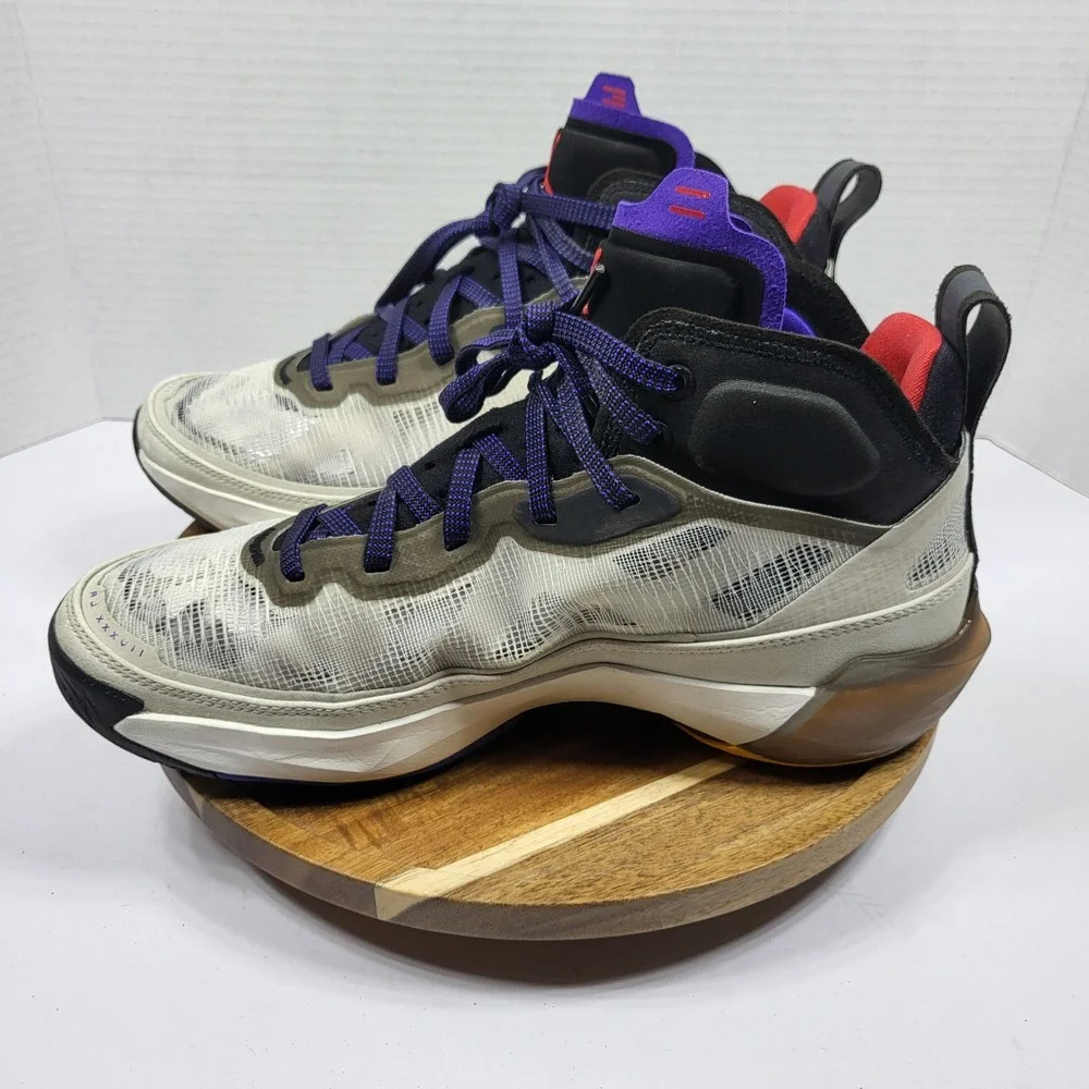 Jordan Men's Air Jordan 37 Beyond Borders Light Bone Basketball‎ Shoes Size 8.5